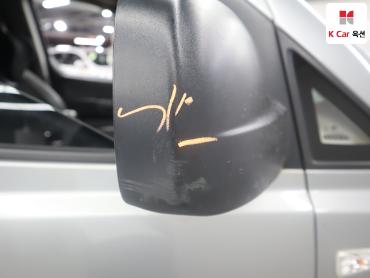 2019 - hyundai grand starex