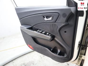 2017 - kg mobility (ssangyong) tivoli