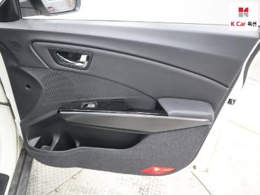 2017 - kg mobility (ssangyong) tivoli