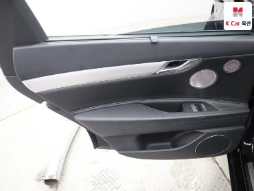جينيسيس G80 2022 — صورة 22