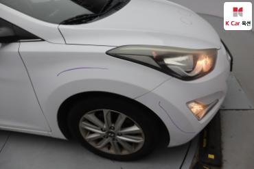 2015 - hyundai avante