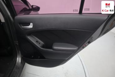2013 - kia k3