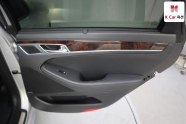 2016 - hyundai g330