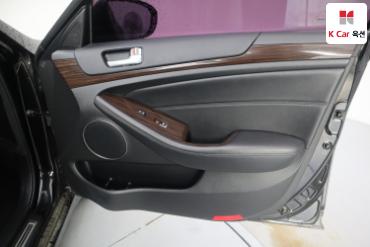 2016 - kia k7
