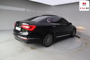 2016 - kia k7