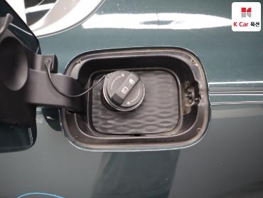 2023 - kia k9