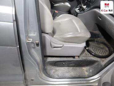 2017 - hyundai grand starex