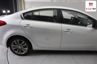 2013 - kia k3
