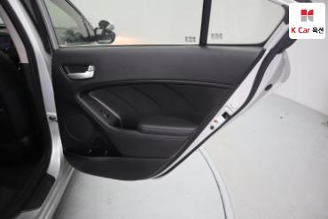 2013 - kia k3