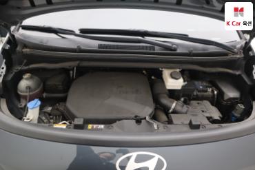 2022 - hyundai staria