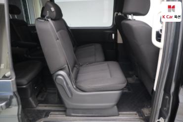 2022 - hyundai staria