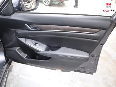 2019 - honda accord