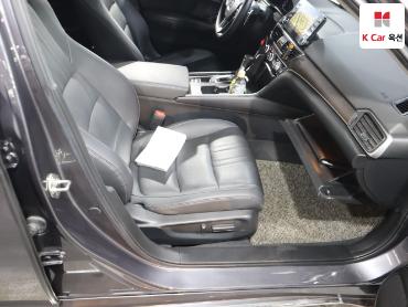 2019 - honda accord
