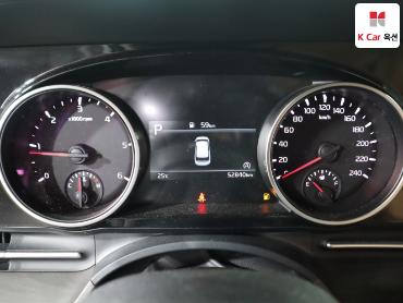 2023 - kia carnival