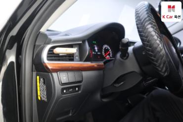 2017 - kia k7