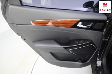 2017 - kia k7