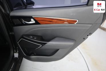 2017 - kia k7