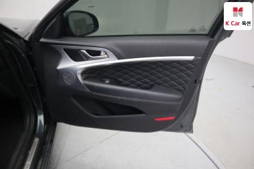 2019 - genesis g70