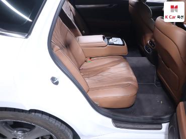 2022 - genesis g80