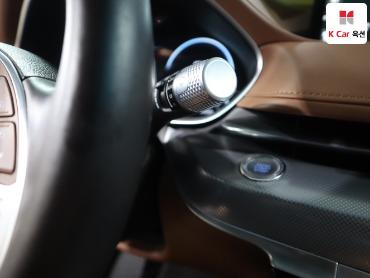 2022 - genesis g80