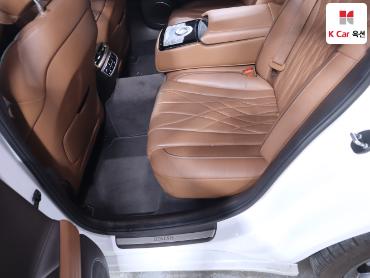 2022 - genesis g80