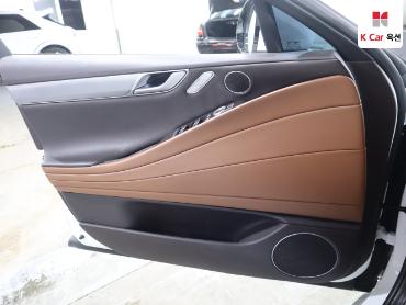 2022 - genesis g80
