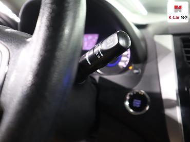 2012 - hyundai accent
