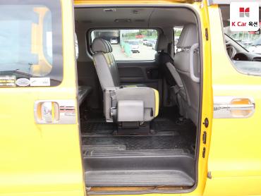 2018 - hyundai grand starex
