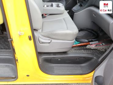 2018 - hyundai grand starex