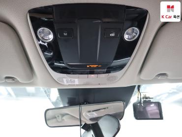 2022 - kia k5