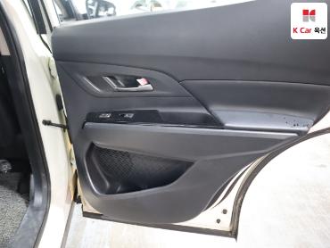 Kg Mobility (Ssangyong) Korando 2022 — صورة 27
