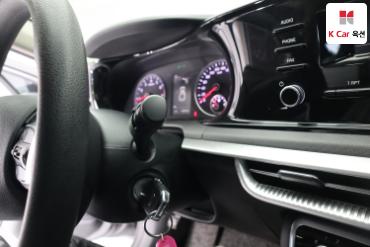 2020 - kia k5