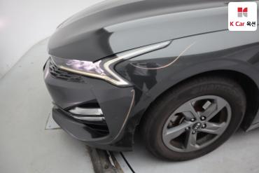 2020 - kia k5