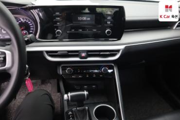 2020 - kia k5