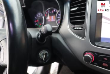 2014 - kia carens