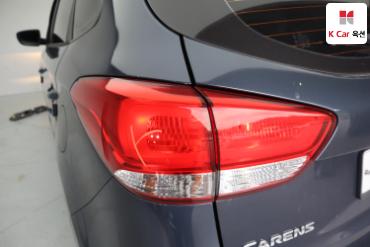 2014 - kia carens