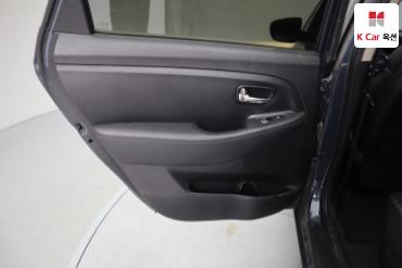 2014 - kia carens