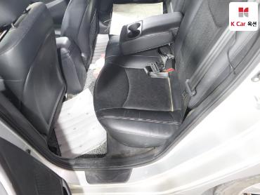 2011 - hyundai avante