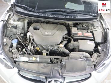 2011 - hyundai avante