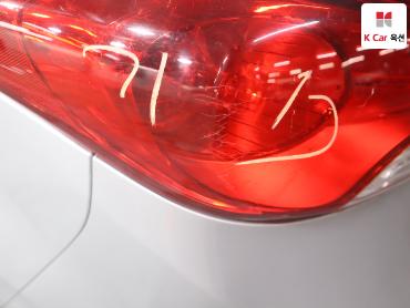 2011 - hyundai avante