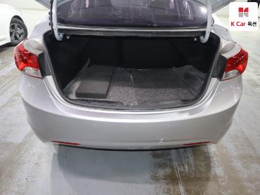 2011 - hyundai avante