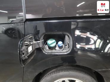 2023 - hyundai staria