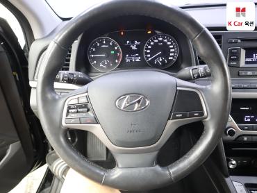 2016 - hyundai avante