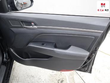 2016 - hyundai avante