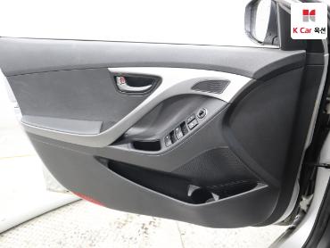 2015 - hyundai avante