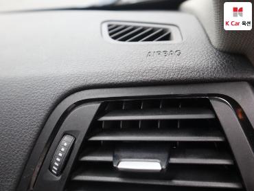 2012 - bmw 3 series