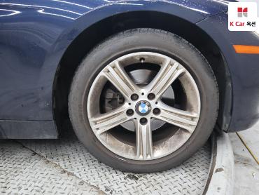 2012 - bmw 3 series