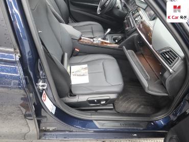 2012 - bmw 3 series