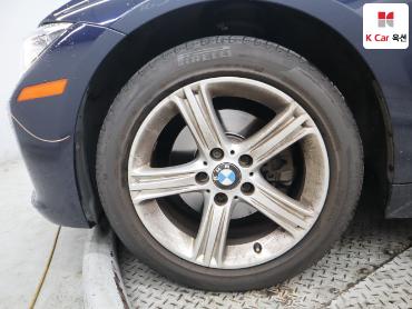 2012 - bmw 3 series