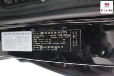 2013 - kia k9